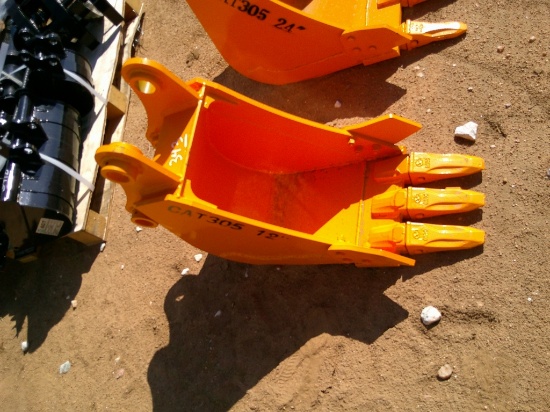 FUTURE 12" BUCKET F/ CAT 305 EXCAVATOR