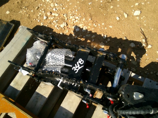 (1) HYD THUMB F/ MINI EXCAVATOR