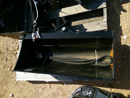 32" Tilting Bucket F/ Excavator