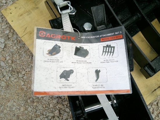 (5) PC MINI EXCAVATOR SET