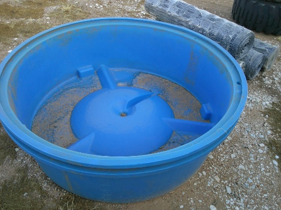 (1) PRIEFERT 150 GAL WATER TROUGH- PLASTIC