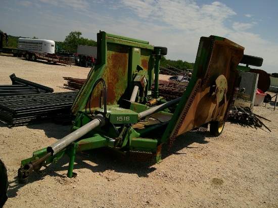 JOHN DEERE 1518 BATWING SHREDDER- GEAR BOX OUT