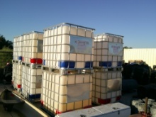 (1) 250 GAL TOTE