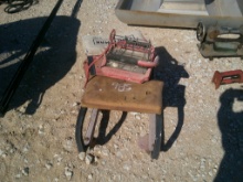 SHOP LIGHT & STOOL