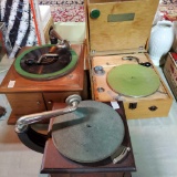 3 Table Top Crank Record Players