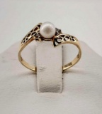 10K Yellow Gold With Pearl And Diamonds