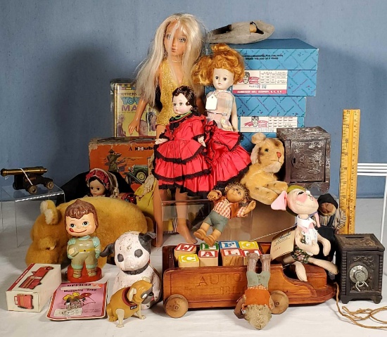 Steiff Animals, Madame Alexander Dolls, Block Wagon & Other Toys