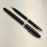 Sheaffer 800 Black Fountain Pen & Pencil Set c1962-1964