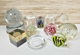 11 Paperweights incl. Art Glass