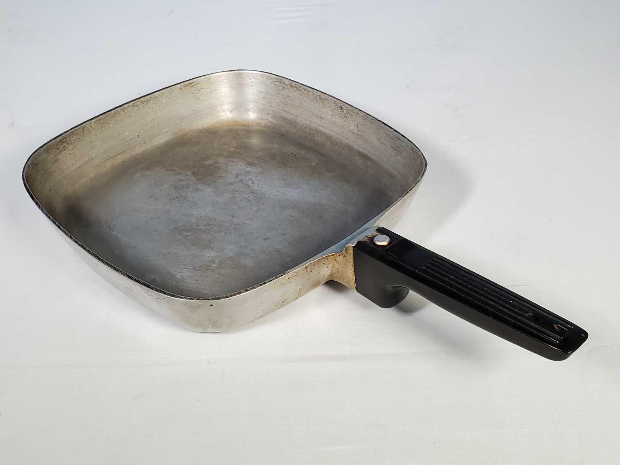 VINTAGE MAGNALITE WAGNER ROASTER PAN 13 QT - household items - by