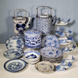 28 Pcs Chinese Blue and White Porcelains
