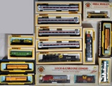 15 Bachmann HO Gauge Toy Train Locomotive Engines and Train Cars in Boxes