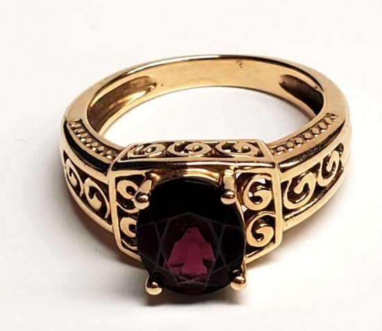 14K Yellow Gold & Garnet Ring