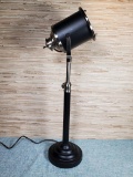 Intertek Howin Spotlight Style Lamp
