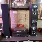 Technics AV Stereo Receiver SA-AX530 & Pioneer PL 670 Turntable & Pr Polk Audio RTi A7 Speakers