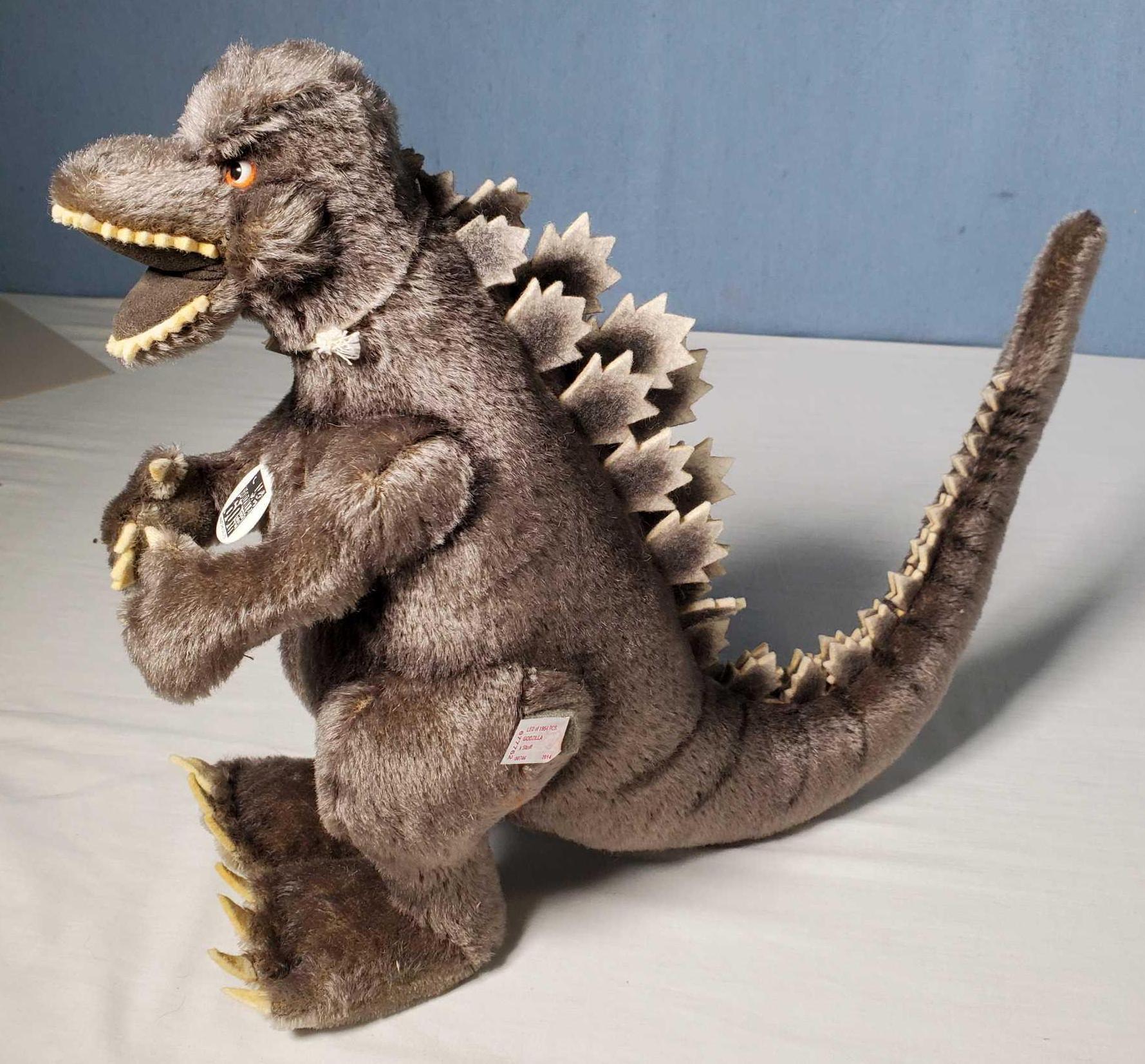 Steiff Godzilla 60th Anniversary 1954-2014 | Proxibid Steiff Godzilla 60th Anniversary 1954-2014 | Proxibid