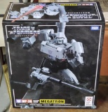 Transformers Masterpiece MP-36 Megatron Oversize Action Figure MIB