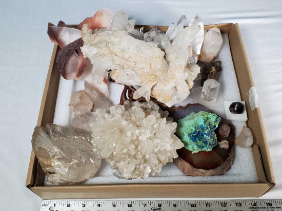 Tray Lot of Fine Crystal and Gemstone Specimens