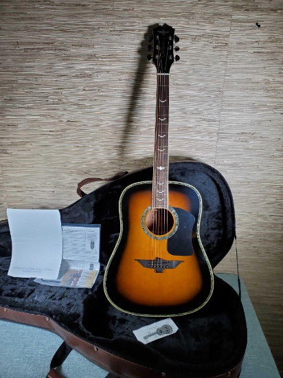 Keith Urban Phoenix Edition Acoustic Guitar in Carrying Case