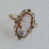 10K Yellow Gold & Shell Cameo With Diamond