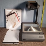 3M Overhead Projector and Picture Perfect Light Box Tracing Pad