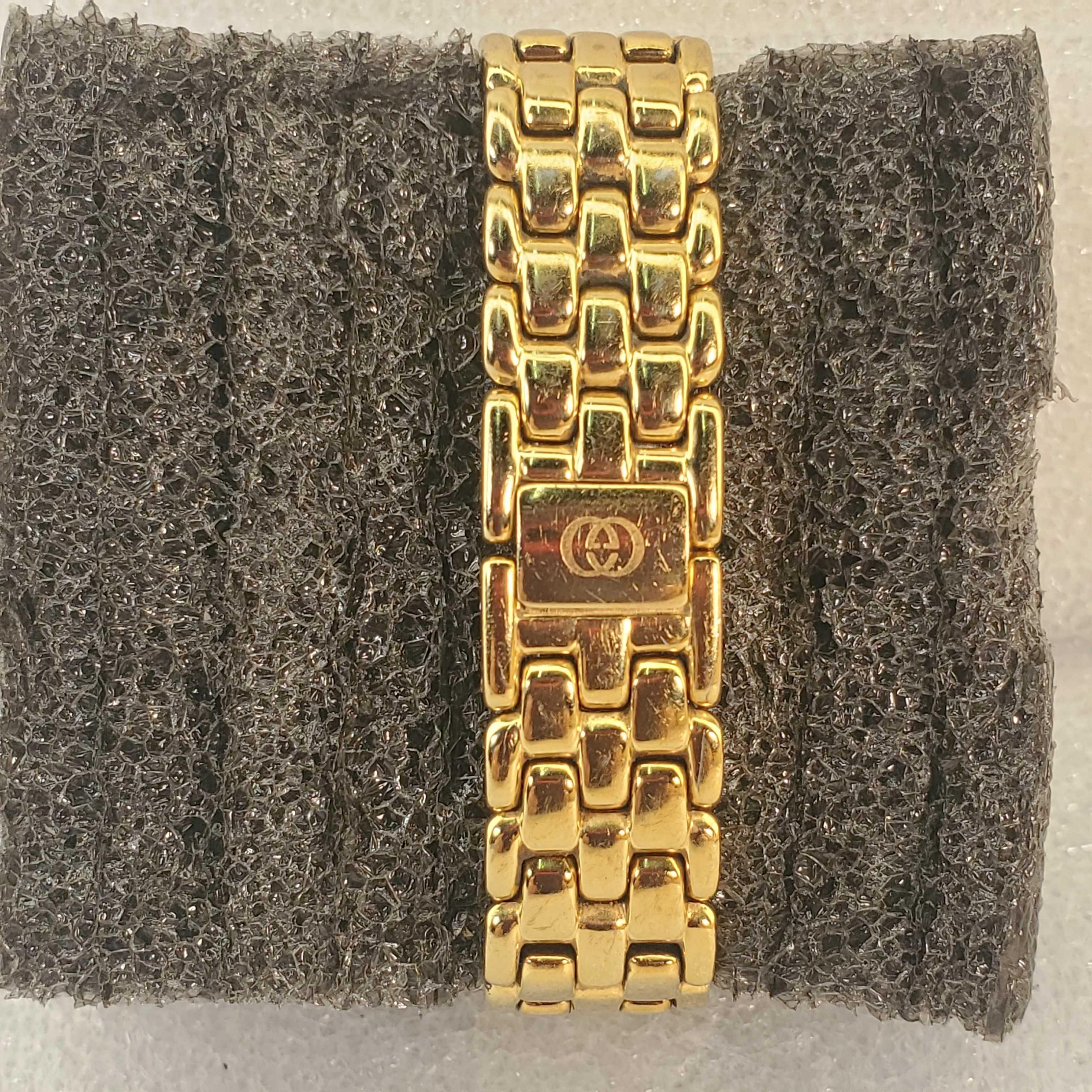 Used 1990 Gucci 4200L 18K Gold Plated Gold Dial Proxibid