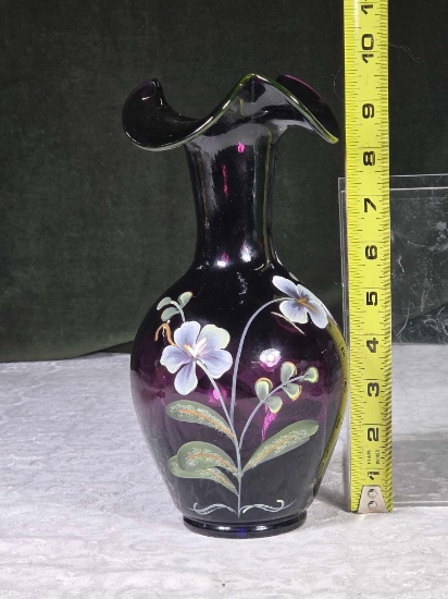 Fenton 2003 LE Aubergine Royal Purple Wild Orchids Connoisseur Vase