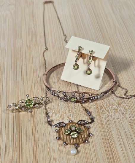Gorgeous Antique Birks Gold Peridot and Seed Pearl 4 Pc. Jewelry Suite