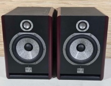 Pair of Focal Professional Solo6 Be Speakers From Nashville OmniSound Studios