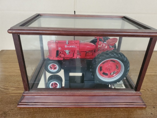 Farmall H