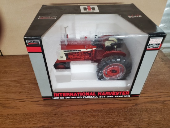 International Harvester 504 Gas Tractor