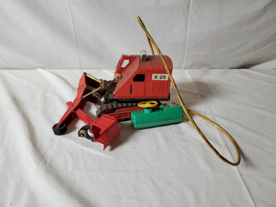 K25 Metal Crane W/Controller (Old)