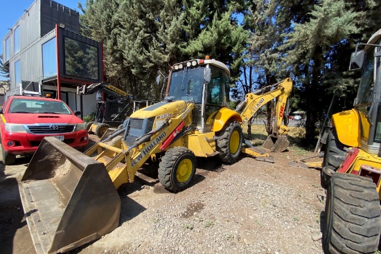 2012 New Holland B90B