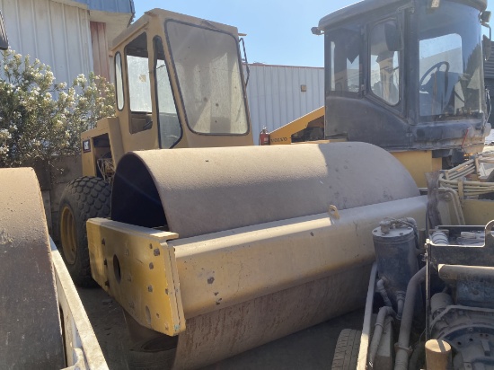 1998 Caterpillar CS533