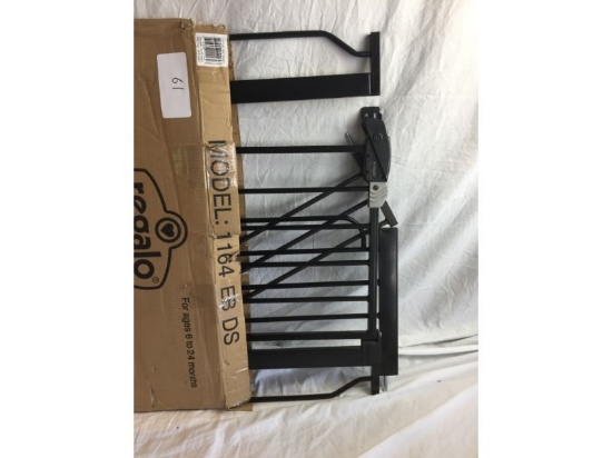 REGALO EXTRA WIDE SAFETY GATE