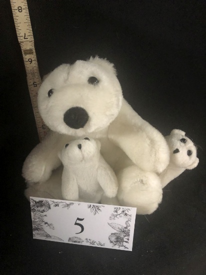 Plush polar bear family