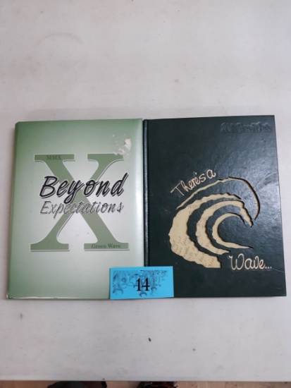 two Summerville HS yearbooks