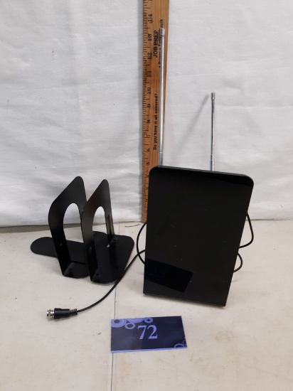 GE antenna model 24804, bookends