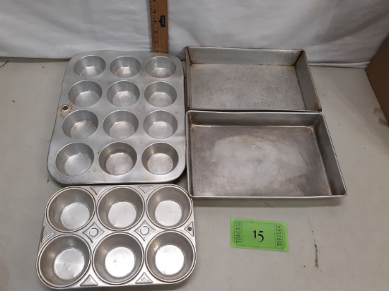 12 cup tin muffin pan, 6 cup tin muffin pan, 2 111/4x71/2x11/2 baking pans