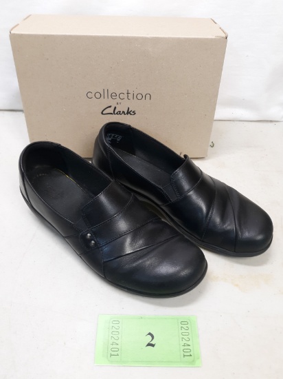 Clark Black Leather shoes, size 8