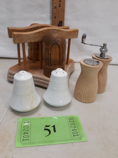 ceramic salt&pepper, wooden salt& pepper, wooden napkin w/salt and pepper holder