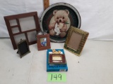 Teddy Bear tin tray and small frames
