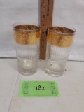 Set of two gold band tumblers, Fancy