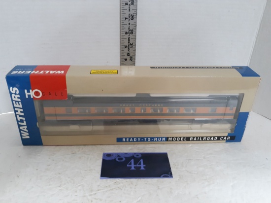 HO Scale, Walthers Ready-to-Run, Great Northern, Pullman 10-5 Sleeper, WAL9326741