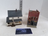 Decor Lot, 2 small buildings, Row Shop and white house