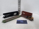 HO Scale, Train car lot, Southern flatbed with tractor, NS, Burlington Northern, Burlington Flatbed
