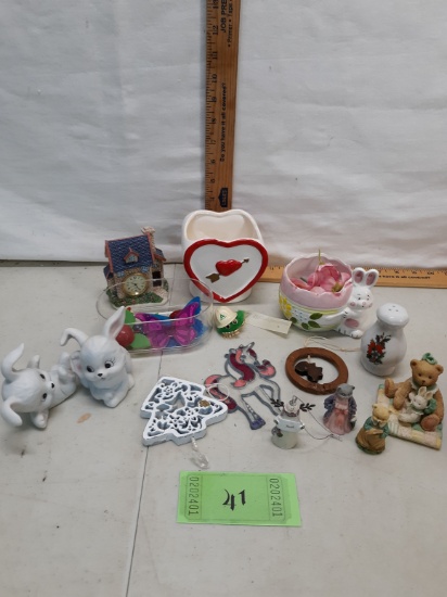 misc lot, ceramic and resin bunny, bear, house décor etc