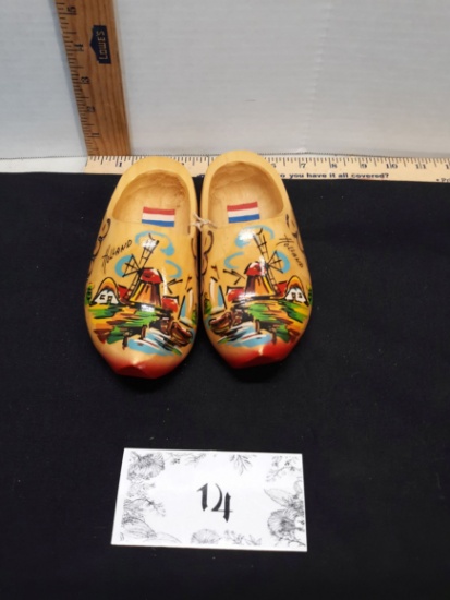 Wooden Shoes, Holland
