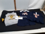 Pittsburg Penguins Sweatshirt Size 3T, Auburn Outfits Size 3T, Med, NEW