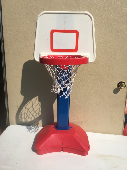 American Plastic Toy Co Kids Adjustable Height Basketball Goal